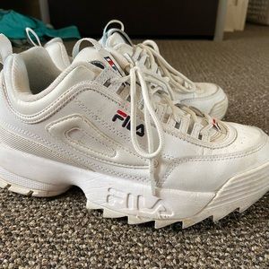 FILA chunky dad shoe sneaker